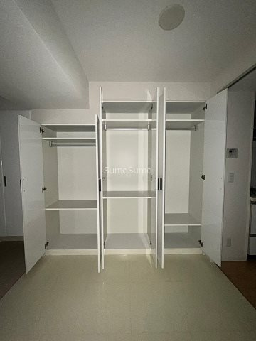 アルス大手前プレミアの収納