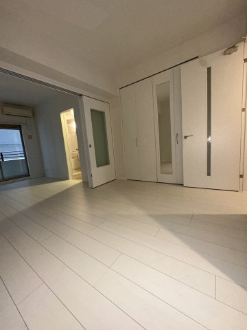 エンクレスト薬院LUCEの居間・リビング