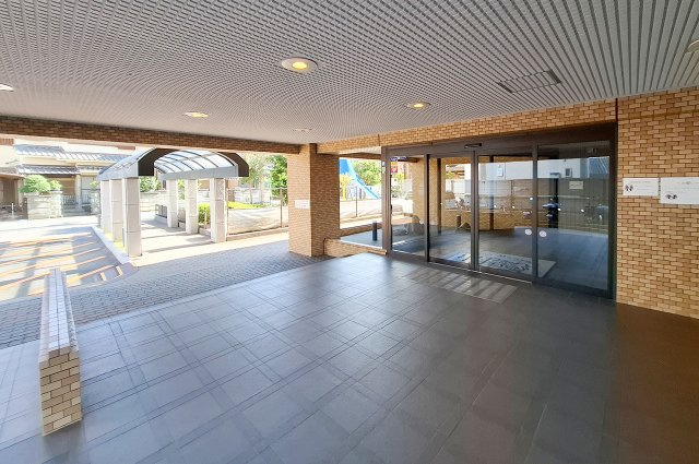 ライオンズマンション和泉上町のエントランス|エントランス
