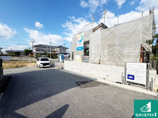 ■神戸市北区筑紫が丘　新築一戸建ての前面道路含む現地写真|周辺は落ち着いた街並みの住宅地！子育てがしやすい住環境です！まだ未完成ですが、現地でしかわからない事もございます。是非一度ご覧ください。