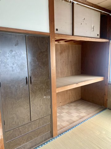 網干店舗併用住宅の収納