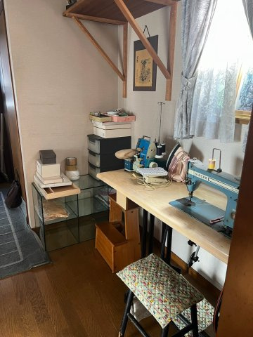 余部区I店舗付き住宅の洋室|1階洋間