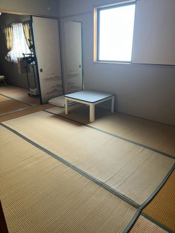 余部区I店舗付き住宅の和室|2階6帖和室