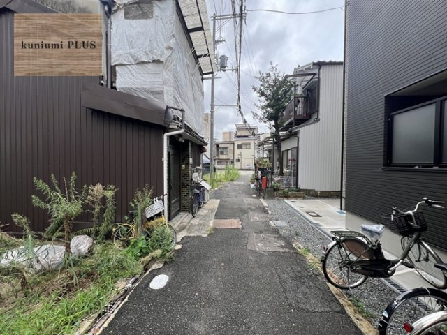 大阪市北区中津3丁目の前面道路含む現地写真