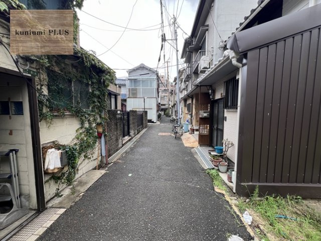 大阪市北区中津3丁目の前面道路含む現地写真