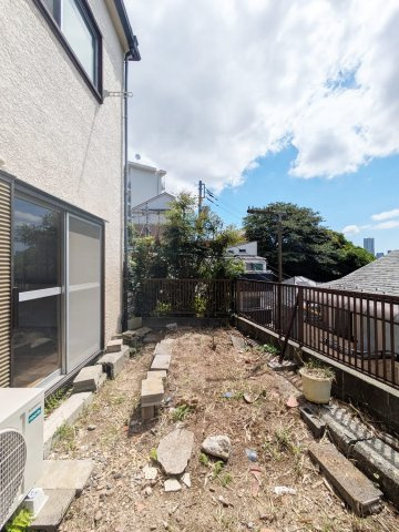 浅間台戸建の庭