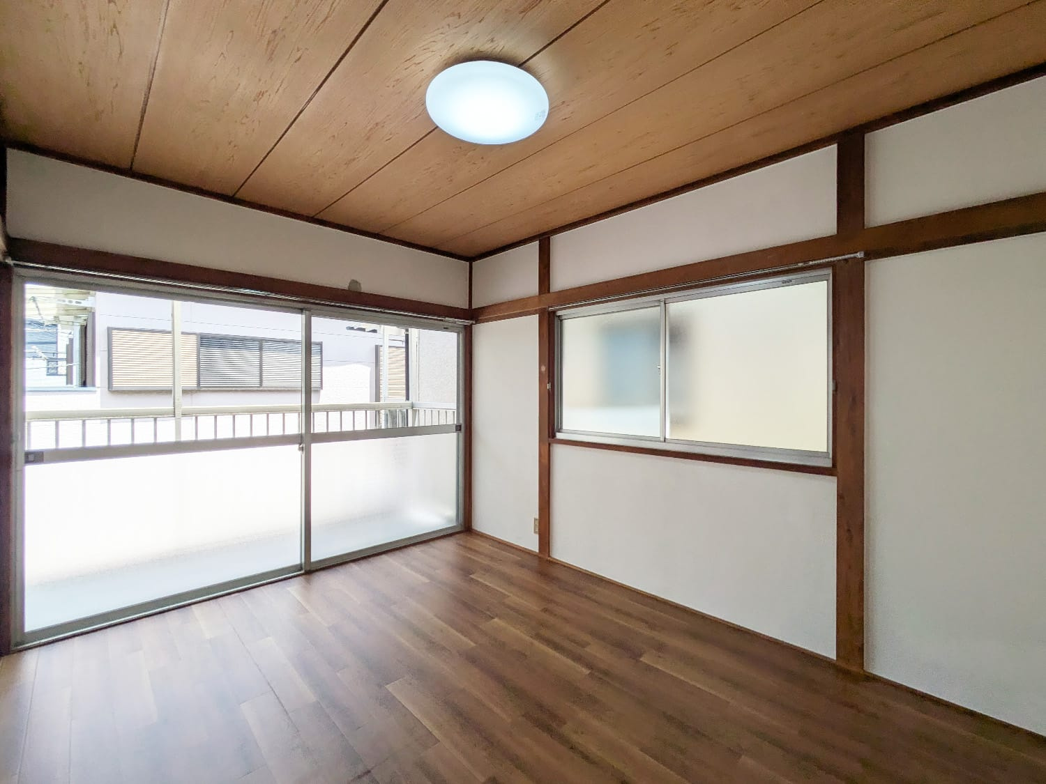 浅間台戸建の洋室