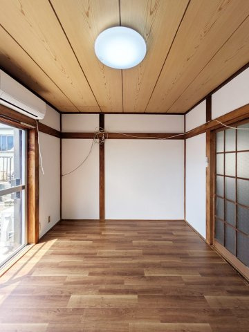 浅間台戸建の居間・リビング