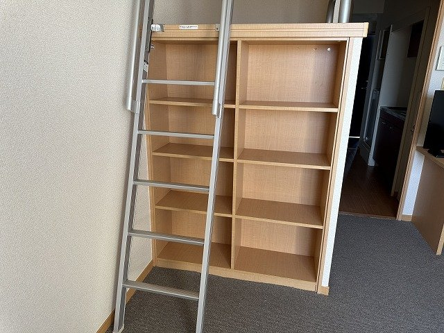 レオパレスアウローラ潮田の内装|同タイプの部屋の写真です