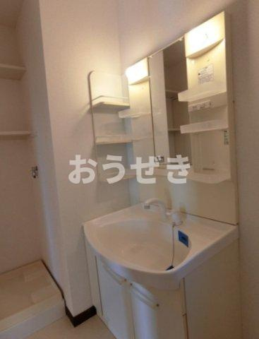 CITYSPIRE横浜和田町の洗面所|※同仕様参考写真