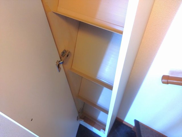 レオパレス羽水の玄関|※同タイプ部屋の写真となります