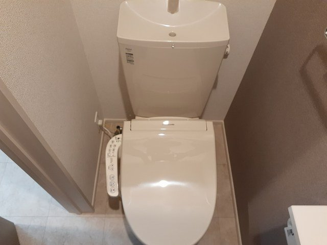 キョウハイムＥのトイレ|トイレもきれいです