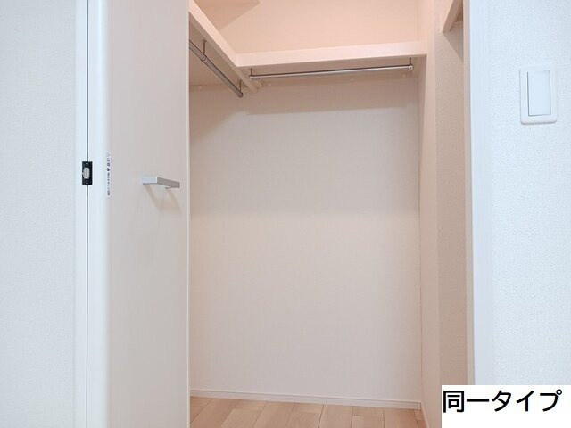 ネオ　ドムス　Ⅰの収納|収納スペース豊富です
