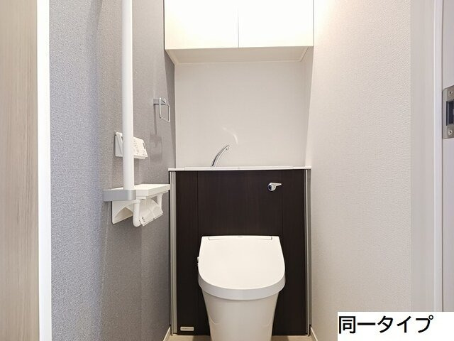 ネオ　ドムス　Ⅰのトイレ|トイレです