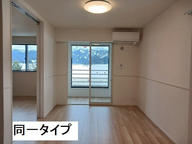 キーウエスト　Ｋの居間・リビング|ゆったりとした居間です
