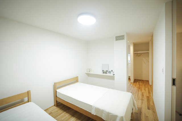 西蒲田モデルハウス　中古戸建　の寝室|広くて明るい寝室
