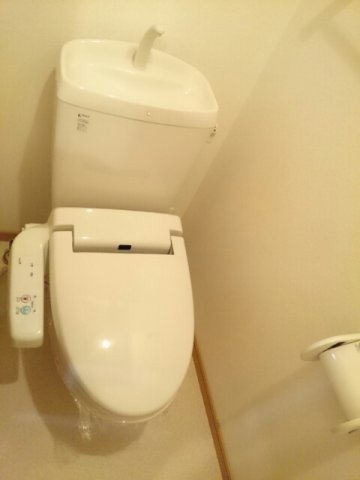 ヴァンベール　Ａのトイレ|清潔感のあるトイレです