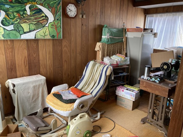 由良戸建ての洋室|落ち着いた色調の洋室です