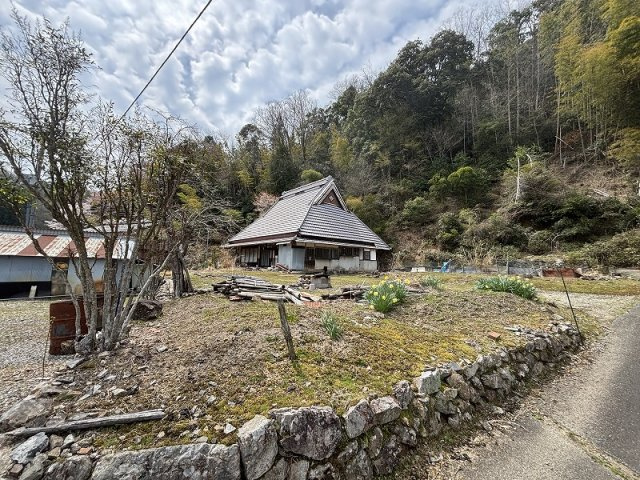 丹波篠山市大藤　戸建て1の外観|おしゃれな外観です