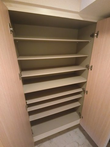 エコロジー千葉みなとレジデンスの収納