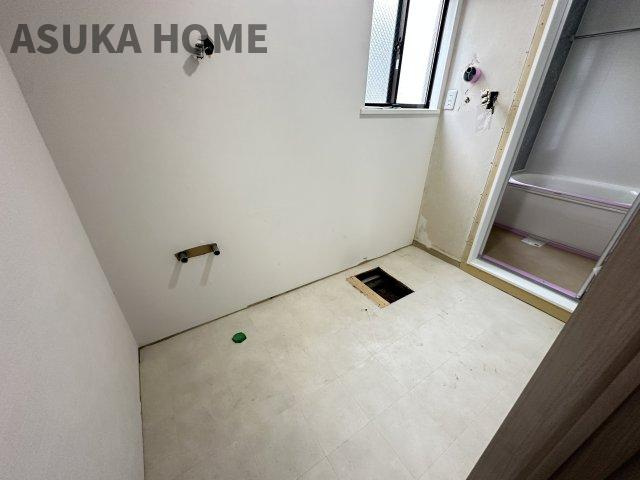 港南区日野9丁目戸建の独立洗面台|洗面化粧台も新規交換です！新しい水回りで気持ちよく新生活！