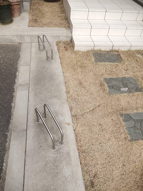 サン プレイスの駐車場