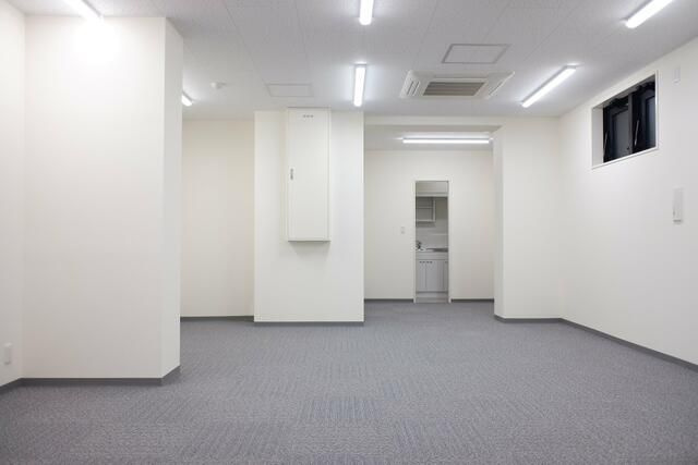 千代田区内神田２丁目の店舗事務所の内装