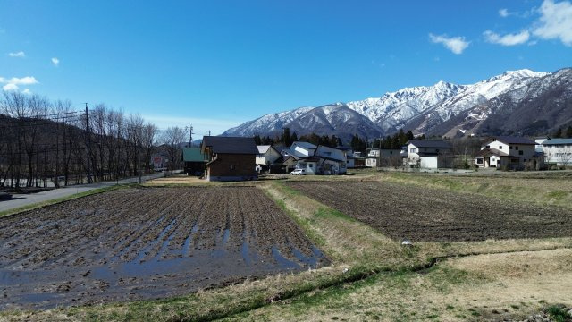深空　売り土地の外観