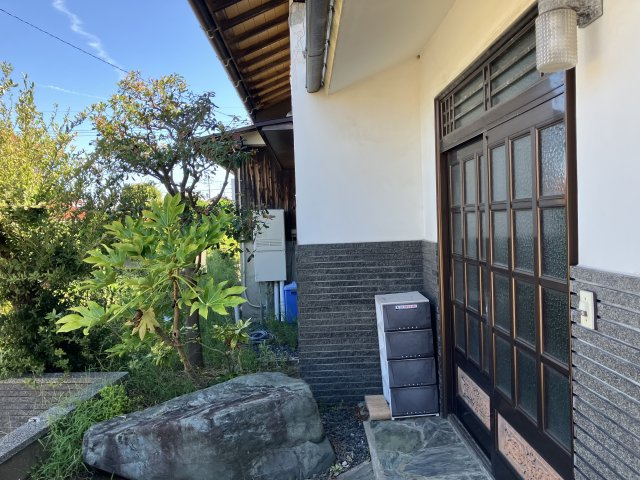 境港市福定町　中古住宅の玄関