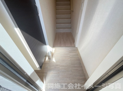 【玄関】 | クリスタルコート北鶉