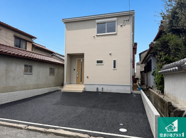 26(土)27(日)現地説明会！◆東大阪市池島町　第2期　新築一戸建ての外観|安心の10年保証！外観を美しく保ち、雨水で汚れを落とします！気になることがありましたら、お気軽にお問い合わせください！