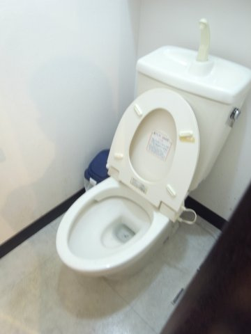 豊中市岡町の店舗事務所