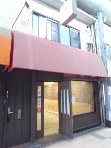 豊中市岡町の店舗事務所