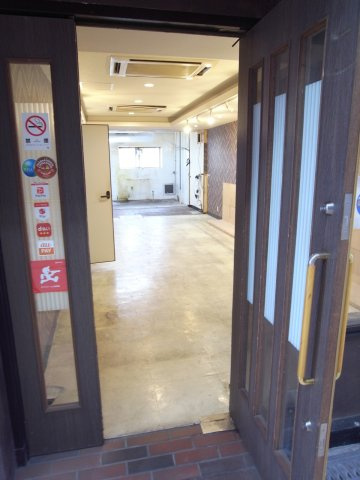 豊中市岡町の店舗事務所