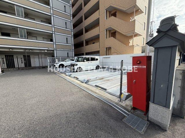 S－FORT神戸神楽町の駐車場