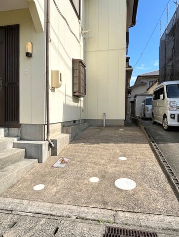 ソラと陽だまりの丘の駐車場