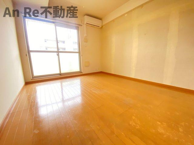 オーベルコートの洋室|別部屋イメージ写真
