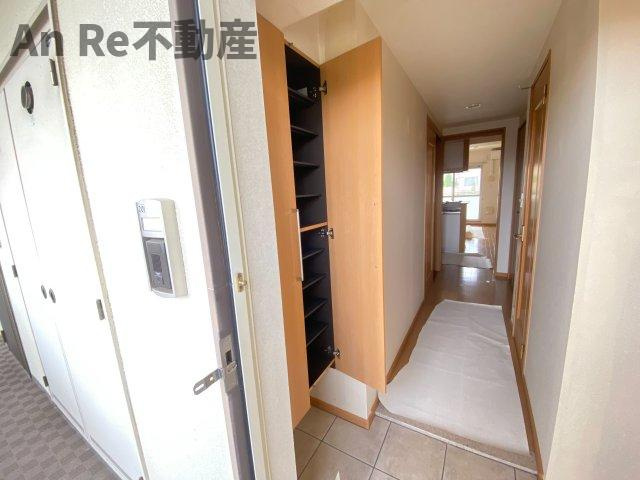 オーベルコートの玄関|別部屋イメージ写真