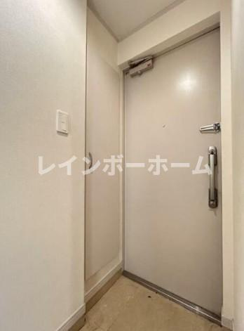 パールハイツ青砥の玄関