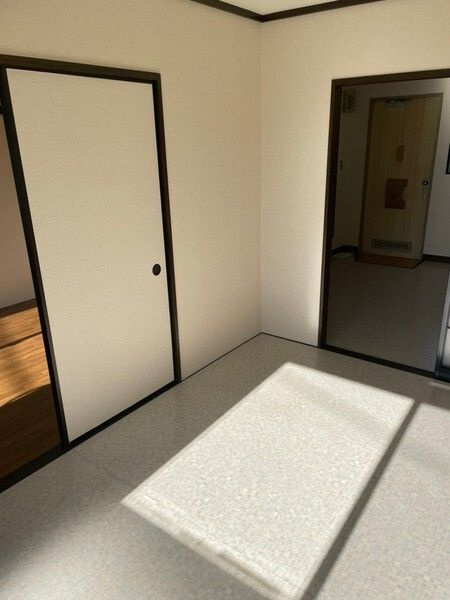 藤沢市善行５丁目のアパートの洋室