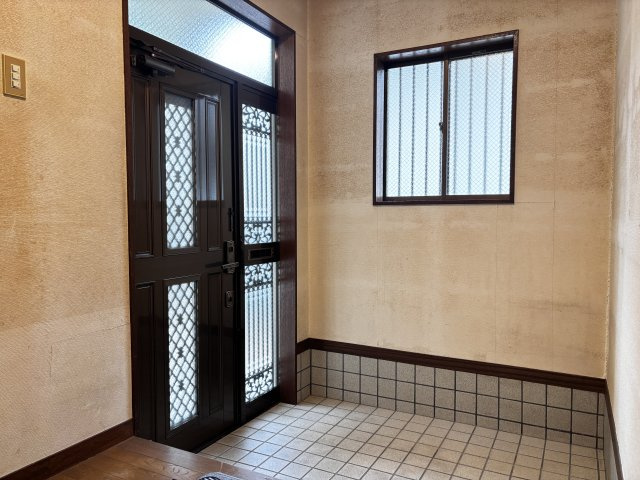 神戸市垂水区千鳥が丘戸建の玄関