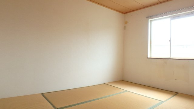 スマイル伊保Ⅰの和室