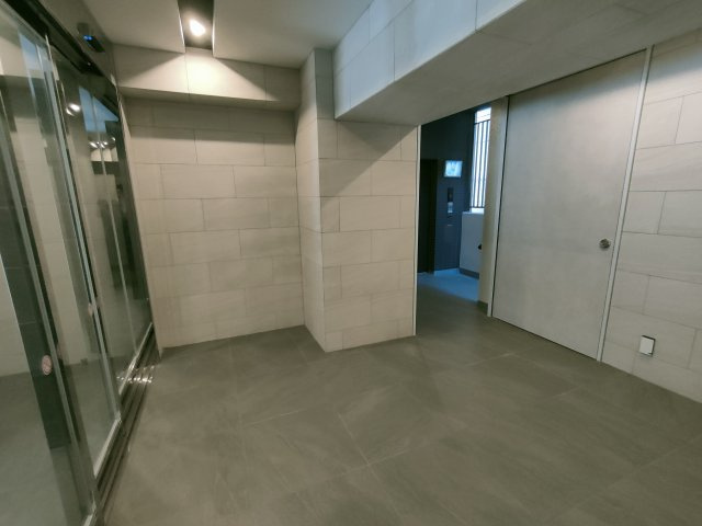 グランヴァンプレミアム新小岩のロビー