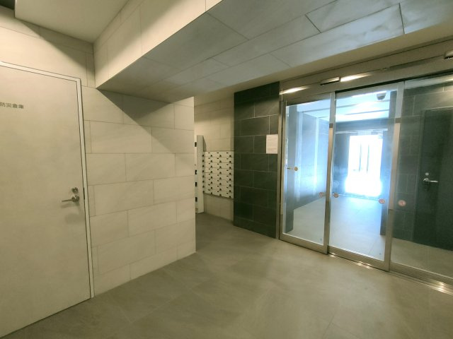 グランヴァンプレミアム新小岩のロビー