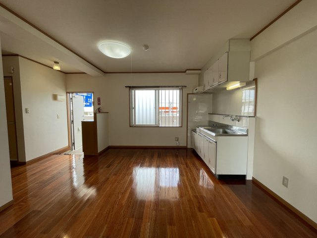 なみへいマンションの居間・リビング