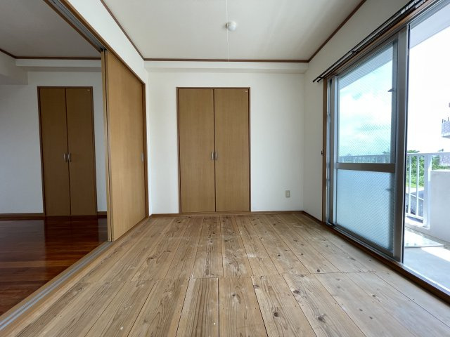 なみへいマンションの和室