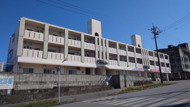 なみへいマンションの外観