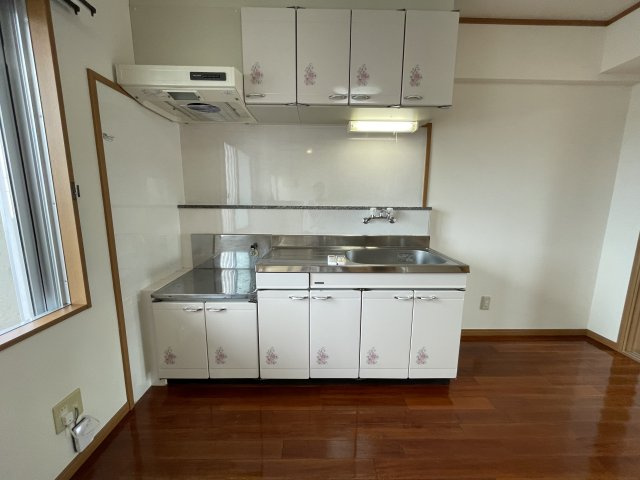 なみへいマンションのキッチン