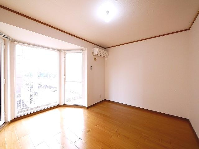 シェルマンの内装|おしゃれな内装です