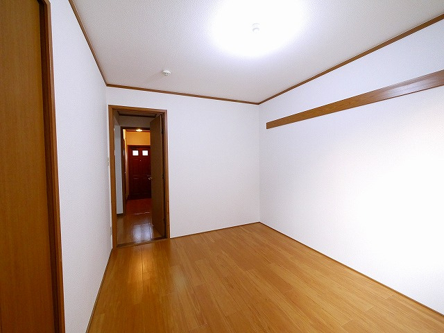 シェルマンの洋室|ゆったりした洋室です